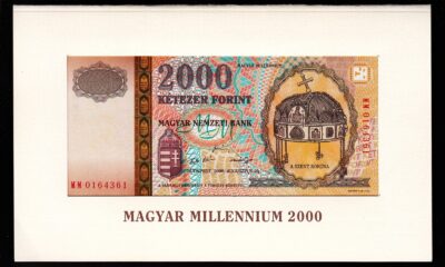Hungary 2000 Forint 2000, Millenium, UNC, P-186, with Folder